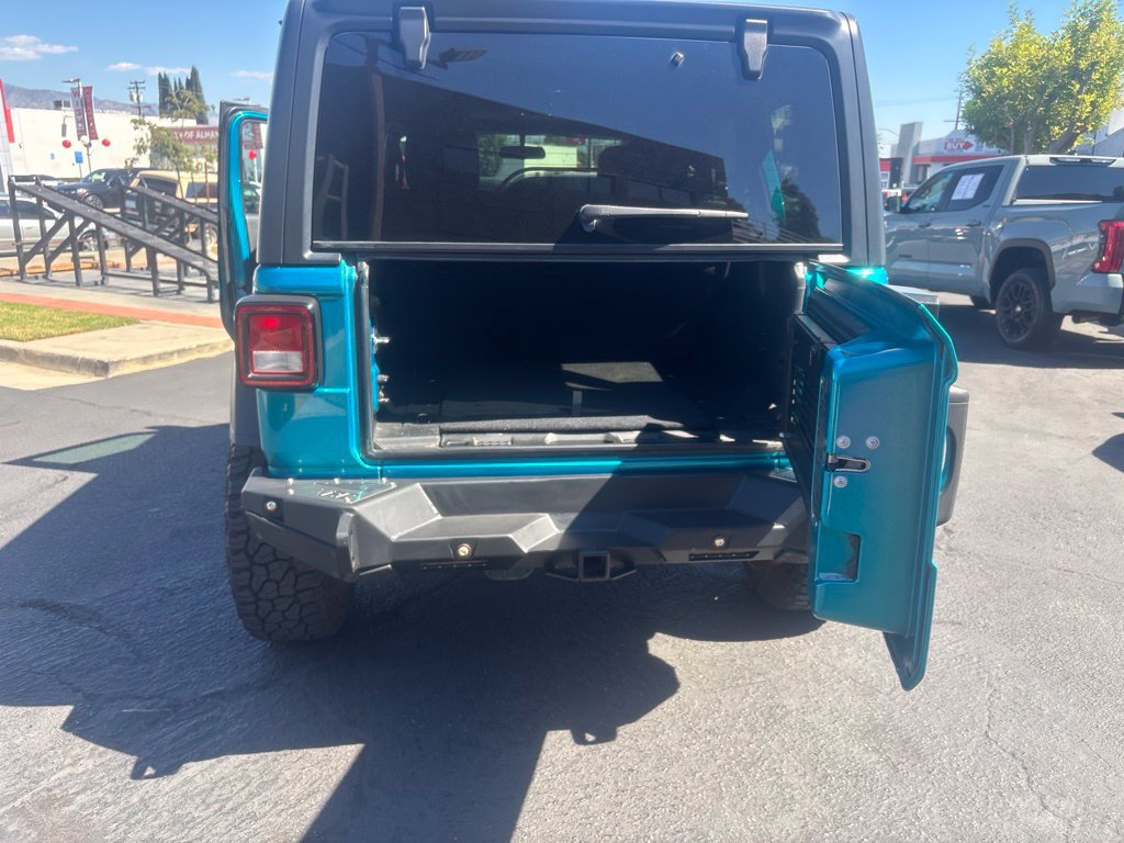 Used 2020 Jeep Wrangler Unlimited Sport S AWD/4WD image 13