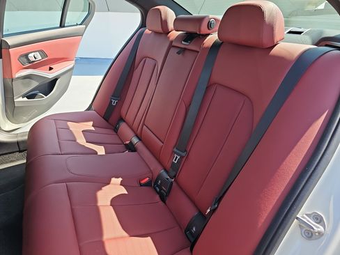 Used 2025 BMW 330i xDrive Sedan w/ Convenience Package image 13