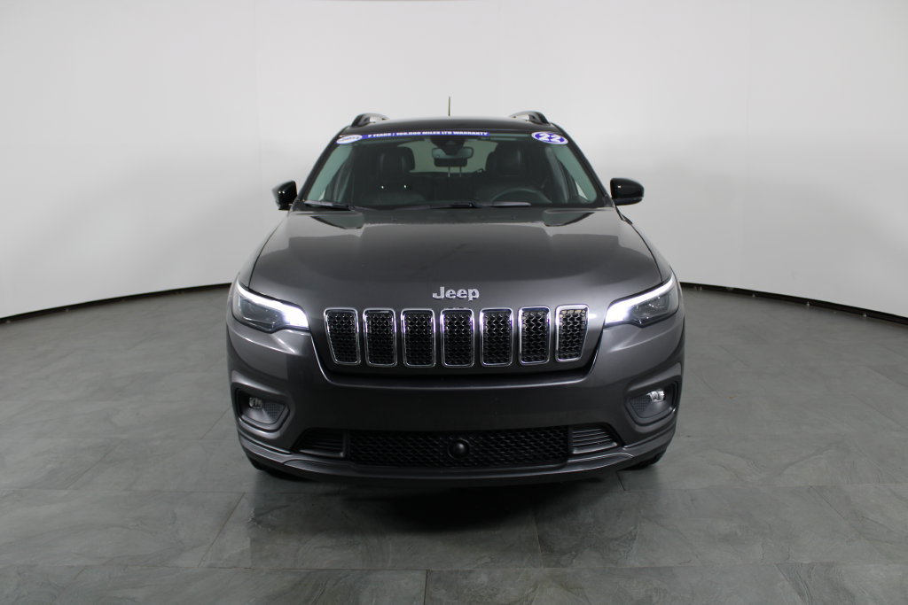 Used 2022 Jeep Cherokee Latitude Lux w/ Sun & Sound Group AWD/4WD image 12