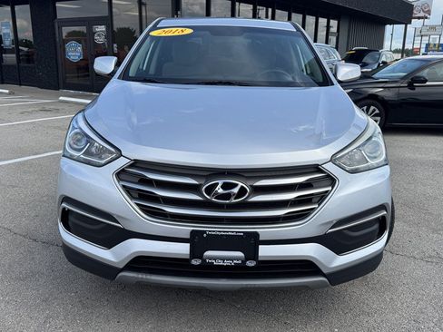 Used 2018 Hyundai Santa Fe Sport FWD image 3