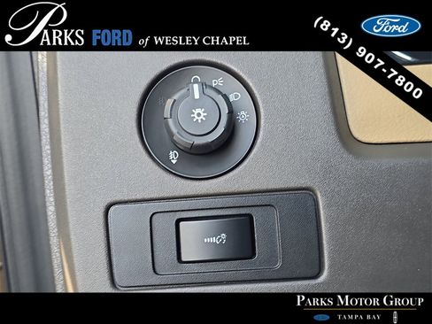 Used 2013 Ford F150 XLT w/ Luxury Equipment Group image 21