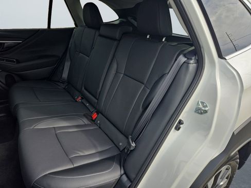 Certified 2025 Subaru Outback Limited AWD/4WD image 13