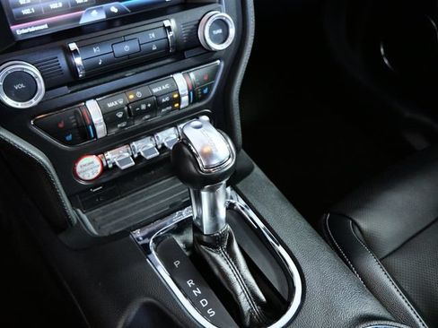 Used 2015 Ford Mustang Premium RWD image 19