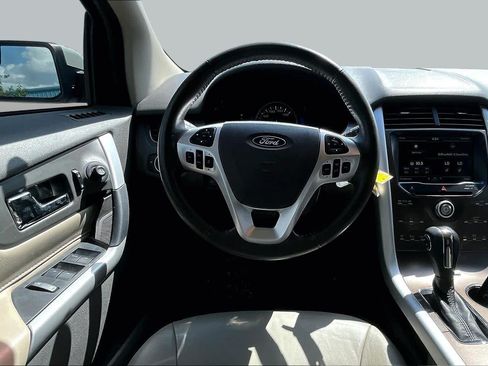 Used 2013 Ford Edge SEL FWD image 6