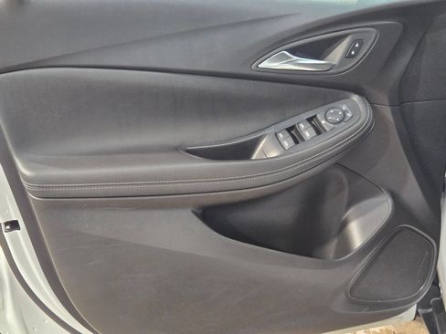 Used 2024 Buick Encore GX Preferred FWD image 20
