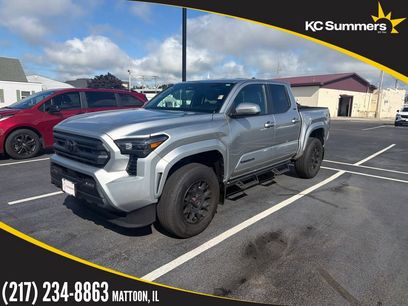 Used 2025 Toyota Tacoma SR5