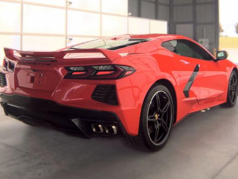 Used 2020 Chevrolet Corvette Stingray Premium Cpe w/ 3LT Preferred Equipment Group RWD image 2