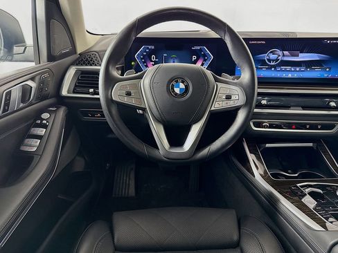 Used 2024 BMW X7 xDrive40i w/ Premium Package AWD/4WD image 24
