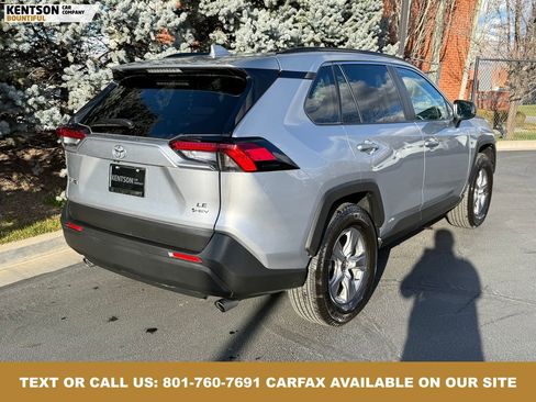 Used 2025 Toyota RAV4 LE image 8
