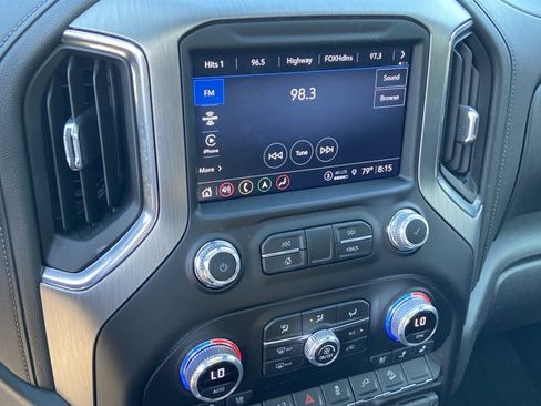 Used 2022 GMC Sierra 1500 Denali w/ Driver Alert Package II AWD/4WD image 38