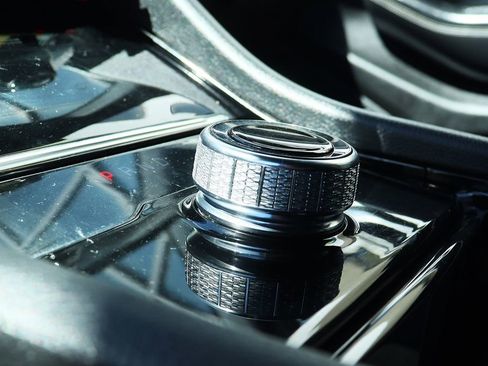 Used 2023 Jeep Grand Cherokee L Laredo image 54