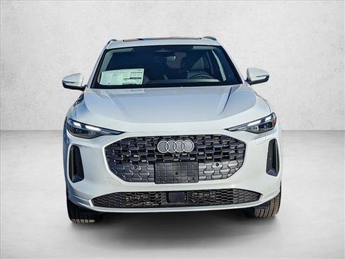 New 2025 Audi Q5 Premium image 5