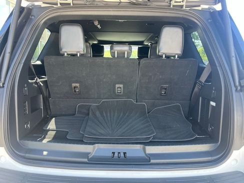 Used 2023 Ford Expedition Platinum AWD/4WD image 12