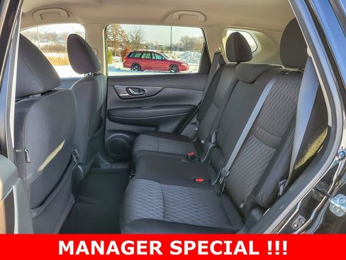 Used 2019 Nissan Rogue S w/ Special Edition Package image 11