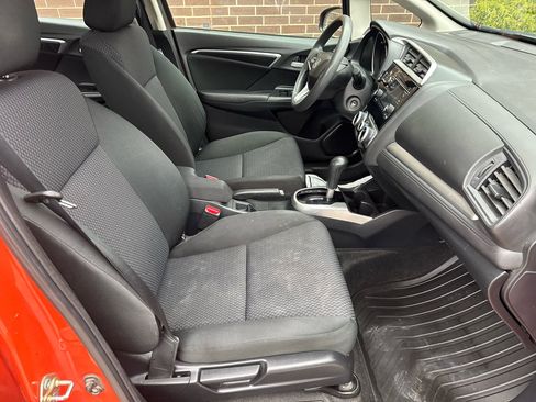 Used 2018 Honda Fit LX image 12