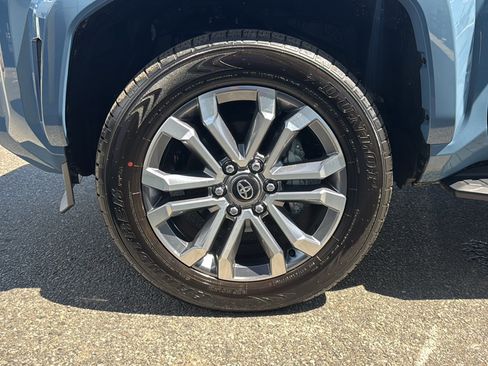Used 2026 Toyota 4Runner Limited AWD/4WD image 49