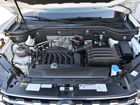 Used 2019 Volkswagen Atlas SEL R-Line image 42