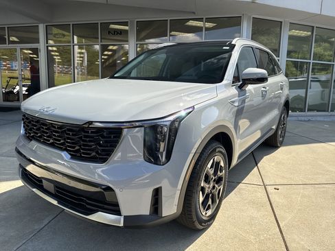 New 2026 Kia Sorento S AWD/4WD image 3