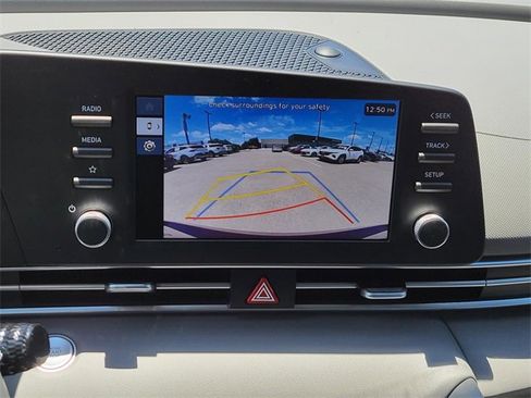 New 2025 Hyundai Elantra Sport image 17