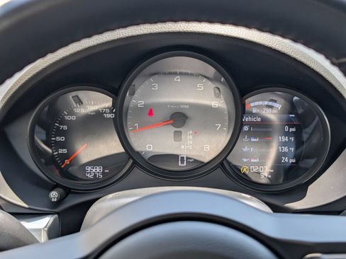 Certified 2022 Porsche 718 Boxster S w/ Premium Package RWD image 13