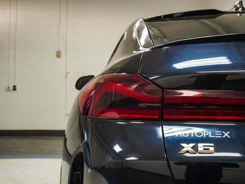 Used 2020 BMW X6 M50i w/ Executive Package AWD/4WD image 35
