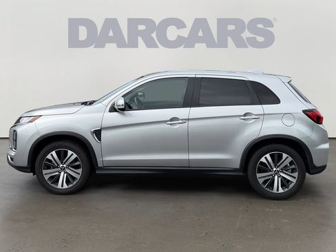 Used 2024 Mitsubishi Outlander Sport SE AWD/4WD image 4