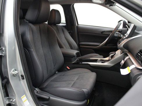 New 2026 Mitsubishi Eclipse Cross SE image 19