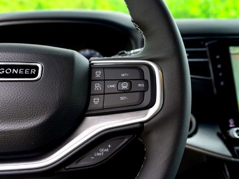 New 2026 Jeep Grand Wagoneer L 2WD image 10