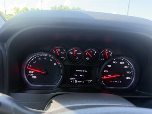 Used 2023 Chevrolet Silverado 1500 Custom Trail Boss AWD/4WD image 31