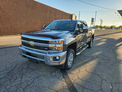 Used 2015 Chevrolet Silverado 3500 LTZ w/ Duramax Plus Package AWD/4WD image 8