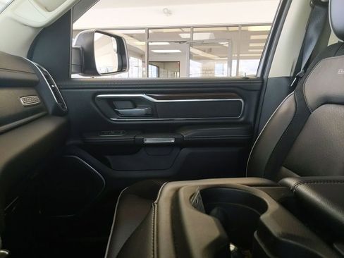 Used 2021 RAM 1500 Laramie AWD/4WD image 25