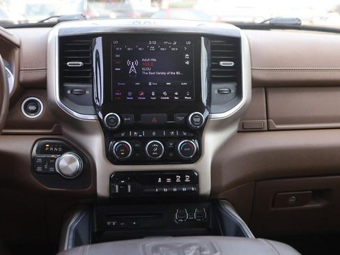 Used 2019 RAM 1500 Laramie AWD/4WD image 24