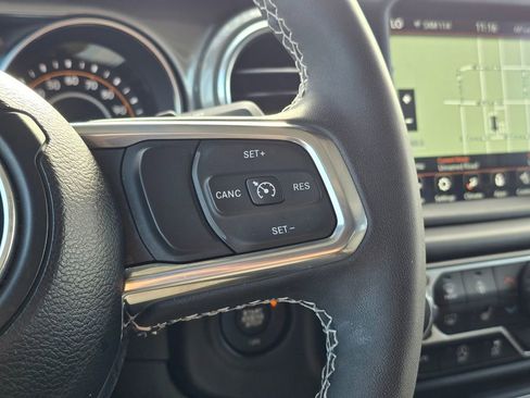 Used 2023 Jeep Wrangler Sahara w/ Cold Weather Group image 35