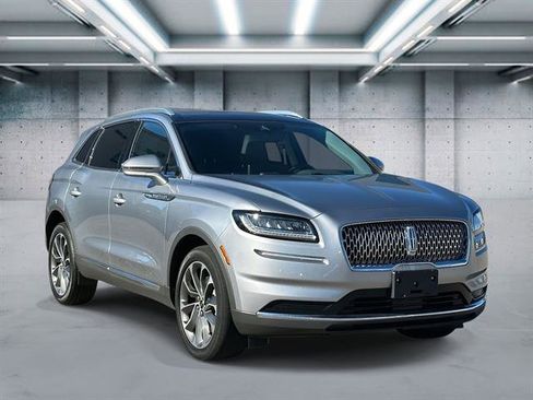 Used 2022 Lincoln Nautilus Reserve image 2
