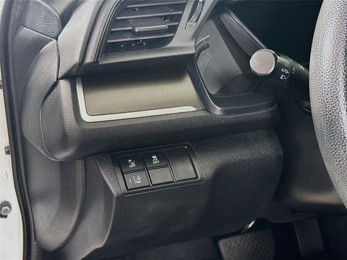 Used 2019 Honda Civic LX image 10