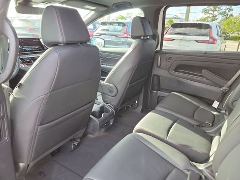 Certified 2025 Honda Odyssey Sport-L image 10