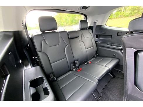 Used 2025 Kia Telluride EX AWD/4WD image 26