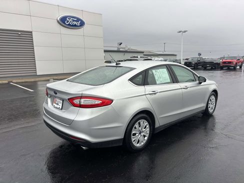 Used 2014 Ford Fusion S image 9