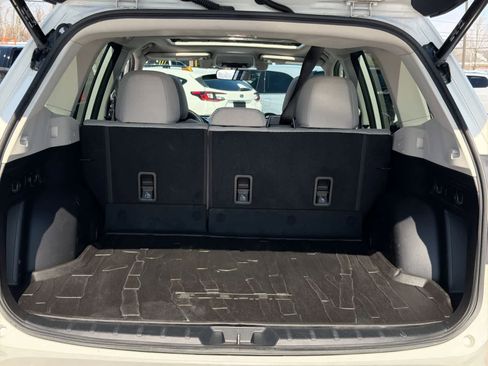 Used 2021 Subaru Forester Premium image 36
