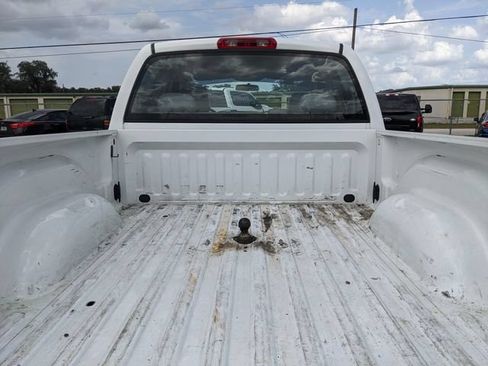 Used 2006 Dodge Ram 3500 Truck ST w/ Trailer Tow Group RWD image 12