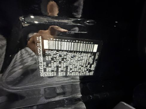 Used 2025 Nissan Rogue SV w/ SV Premium Package image 25