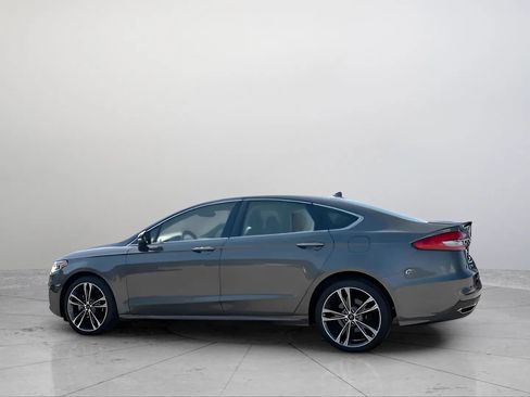 Used 2020 Ford Fusion Titanium AWD/4WD image 2
