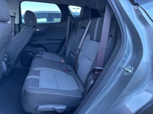 Used 2025 Chevrolet Blazer LT image 25