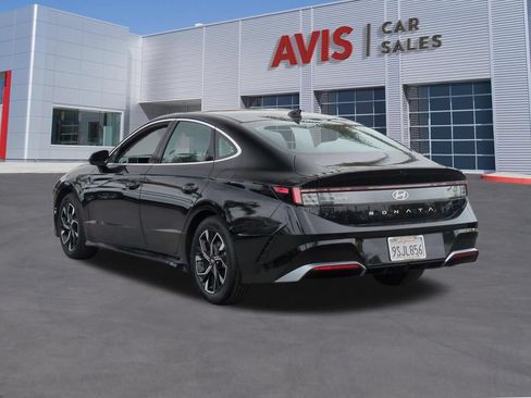 Used 2025 Hyundai Sonata SEL FWD image 9