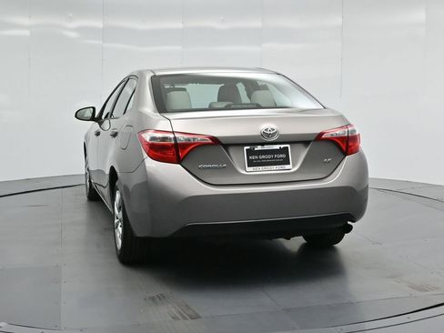 Used 2016 Toyota Corolla LE image 23