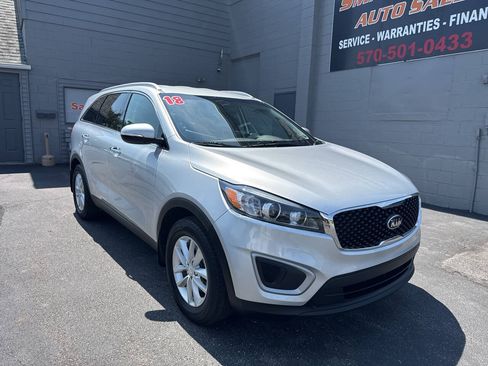 Used 2018 Kia Sorento AWD image 1