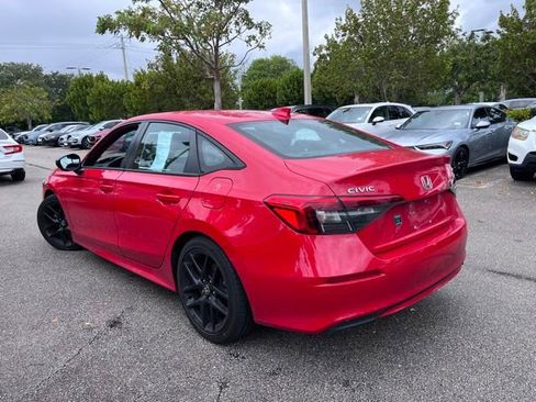 Used 2024 Honda Civic Sport image 4