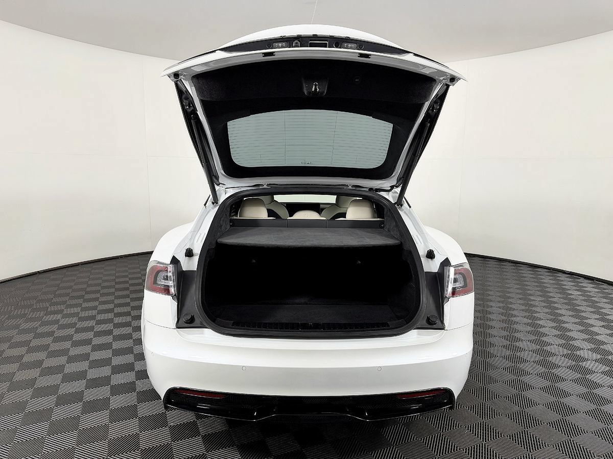 Used 2022 Tesla Model S AWD/4WD image 12