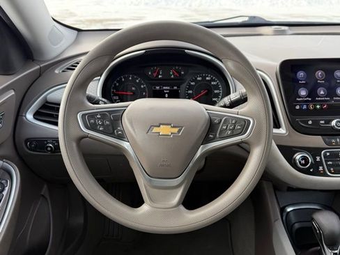 Used 2023 Chevrolet Malibu LT image 23