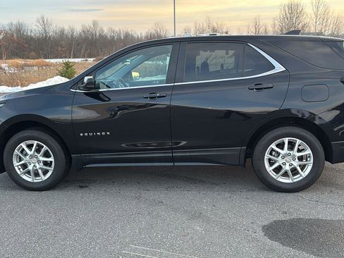 Used 2022 Chevrolet Equinox LT image 12